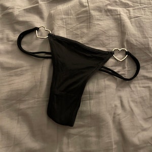 A さんが購入した商品の写真を追加しました
