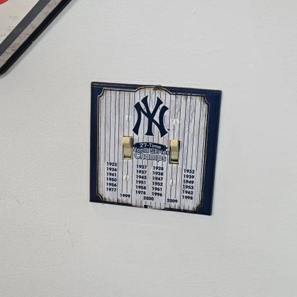 Derek Jeter Yankees Captain Car Decal Laptop Sticker Yankees Home Decor ...