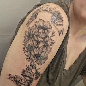 Chelsie added a photo of their purchase