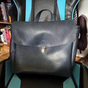 Samanta added a photo of their purchase