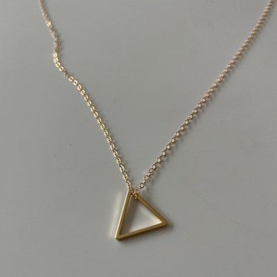 Gold Triangle Necklace, Simple Everyday Necklace, Minimalist Jewelry ...