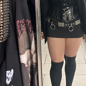Larissa added a photo of their purchase