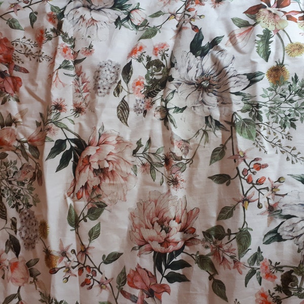 Floral Embroidered Bra Set - Worth a Second Look