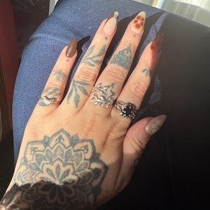 alice added a photo of their purchase