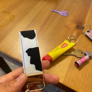 Ashleyy added a photo of their purchase
