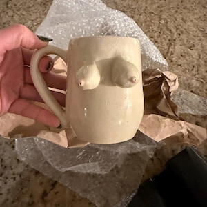 Amanda hat ein Foto des gekauften Artikels hinzugefügt