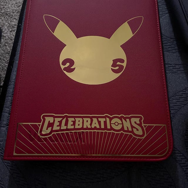 ポケモンカード用ジッパーバインダー - デスティンドライバルズ - Etsy