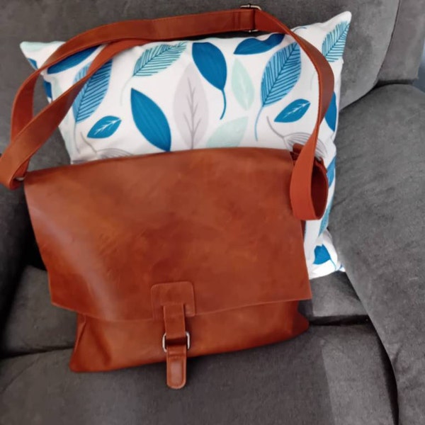 Versatile Classic Styled Satchel in Black Vegan Leather