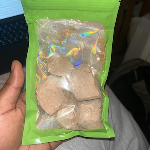 Tamogne added a photo of their purchase