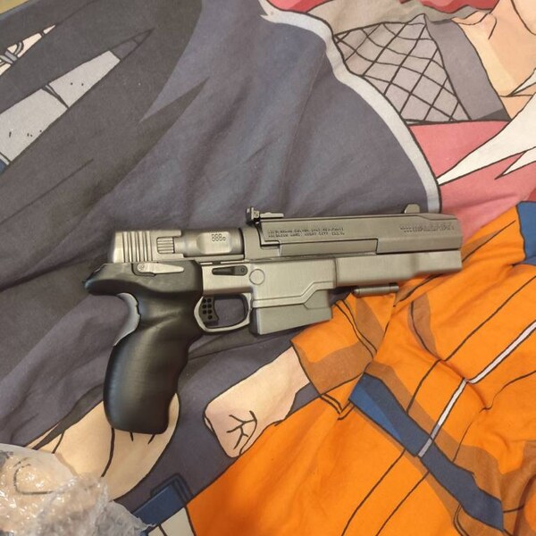 Set of 14 Hand Painted in Rust Effect Dice/bolter Rounds With Box. 3D ...