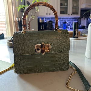 Nawshi added a photo of their purchase