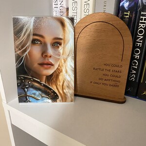 Danika F Crescent City Light It Up Book Vinyl Decal - 5 Inch Car & Laptop Sticker