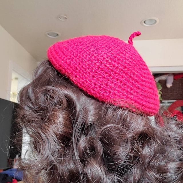 Bennington Hat Crochet Kit — berry meadow
