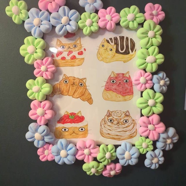絵画。壁掛け原画【Cute cat cake】0 1 Cute Cat with Birthday Cake Graphic by neves.graphic777