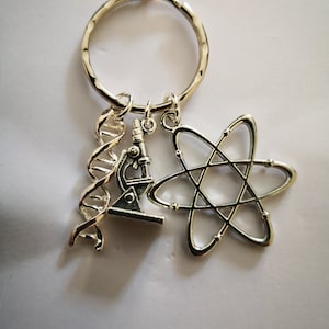 Science Keyring, Science Keychain, DNA Keyring, Scientist Gift, Biology ...