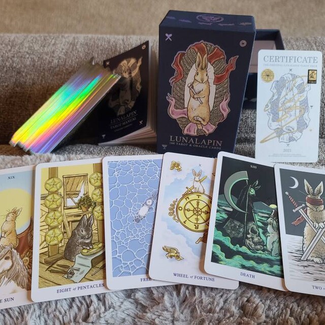 Lunalapin Rabbit Tarot & Oracle Deck: Whimsical Kawaii Bunny