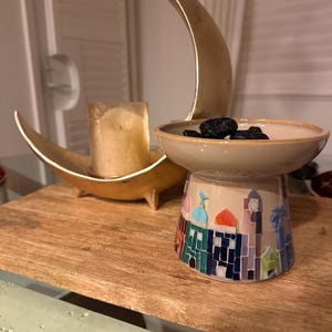 Fatima added a photo of their purchase