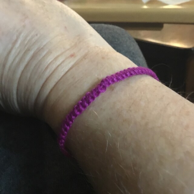 French ship deals bracelets
