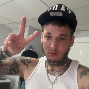 Ch gothic style y2k punk aged cross keychain carabiner clip chrome .925 silver for men and women minimalist vintage c2