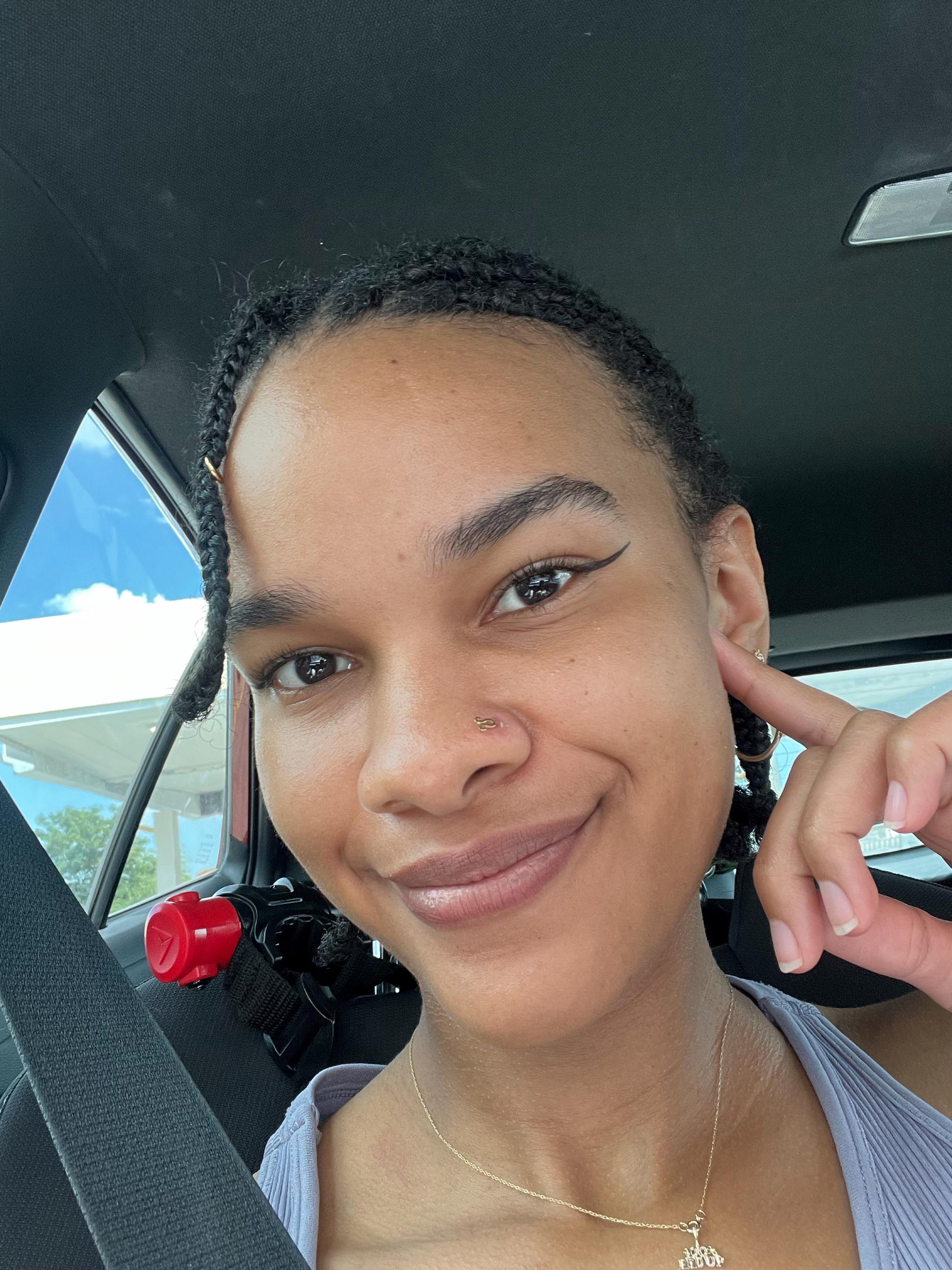 14K Solid Gold Threadless Zodiac Sign Tops/Push-In Labret/12 Constellation Zodiac Stud Earrings/Cartilage/Tragus/Helix/Conch/Earlobe Studs