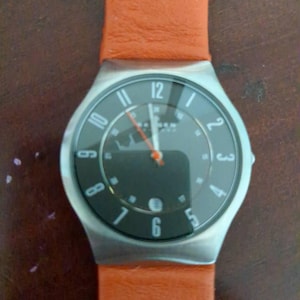 leigh added a photo of their purchase