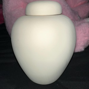 Chauntéa added a photo of their purchase