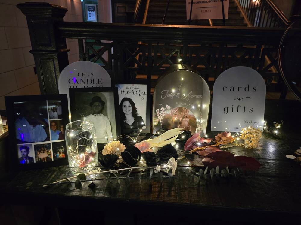 Personalisierte Hochzeitskartenbox mit Schlitz, Gewölbte Hochzeitsumschlagbox, Abschlusskartenbox, Hochzeitsgeschenkkartenbox, Hochzeitsspardose