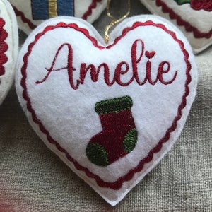 Scallop Heart - Machine Embroidery File Design - 4x4 Inch