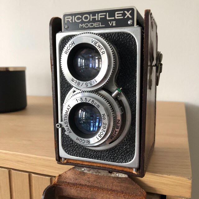 Ricoh Ricohlfex VII Vintage TLR Medium Format Film Camera