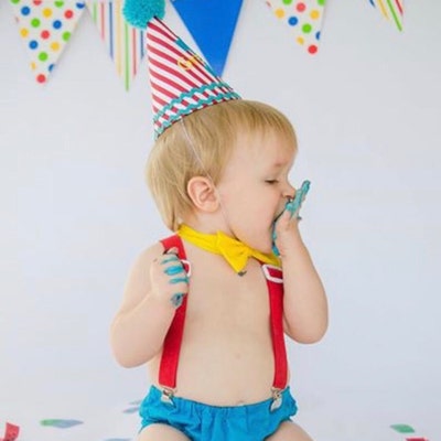 Boys Cake Smash Outfit - Wild One - Diaper Cover, Bow Tie & Birthday bow tie - Boys Birthday Outfit First 1st Birthday - Gold Black Arrows