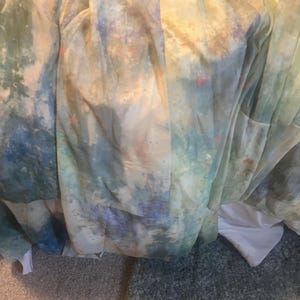 Dee added a photo of their purchase