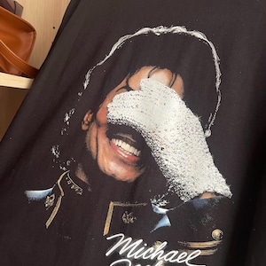 Tia added a photo of their purchase