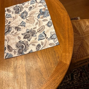 Set of 4 Rose Garden Placemat Blue Roses and Chamomiles Floral 14 X 19 Set of 4 Rose Garden Placemat Blue Roses and Chamomiles Floral 14 X 19