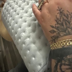 Nelmaris added a photo of their purchase