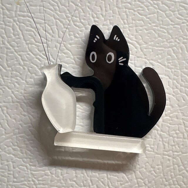 Handmade Magnetic Cat Whisker Collector, 3D Printed Mini Whisker