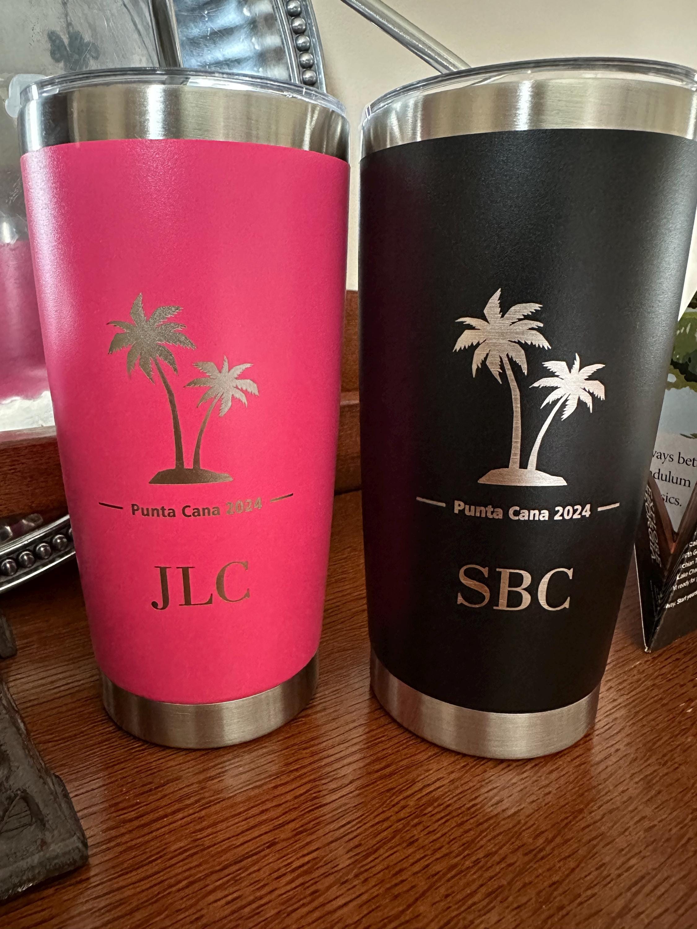 Personalisierter 20 oz Becher, Reisebecher mit individuellem Namen, Becher mit Lasergravur, Wasserbecher aus Edelstahl, Brautjungfernbecher, Isolierbecher