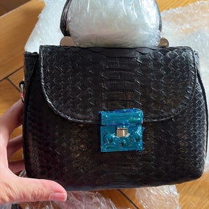 Jenny adicionaram uma foto da sua compra