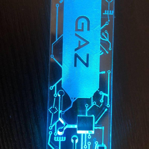 Futuristic Cyber LED Keychain | Different Designs - Circuit Board ...