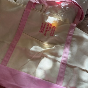 Eliana added a photo of their purchase
