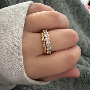 Anna added a photo of their purchase