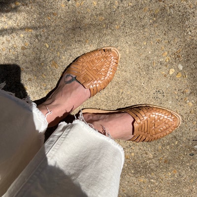 huaraches tan
