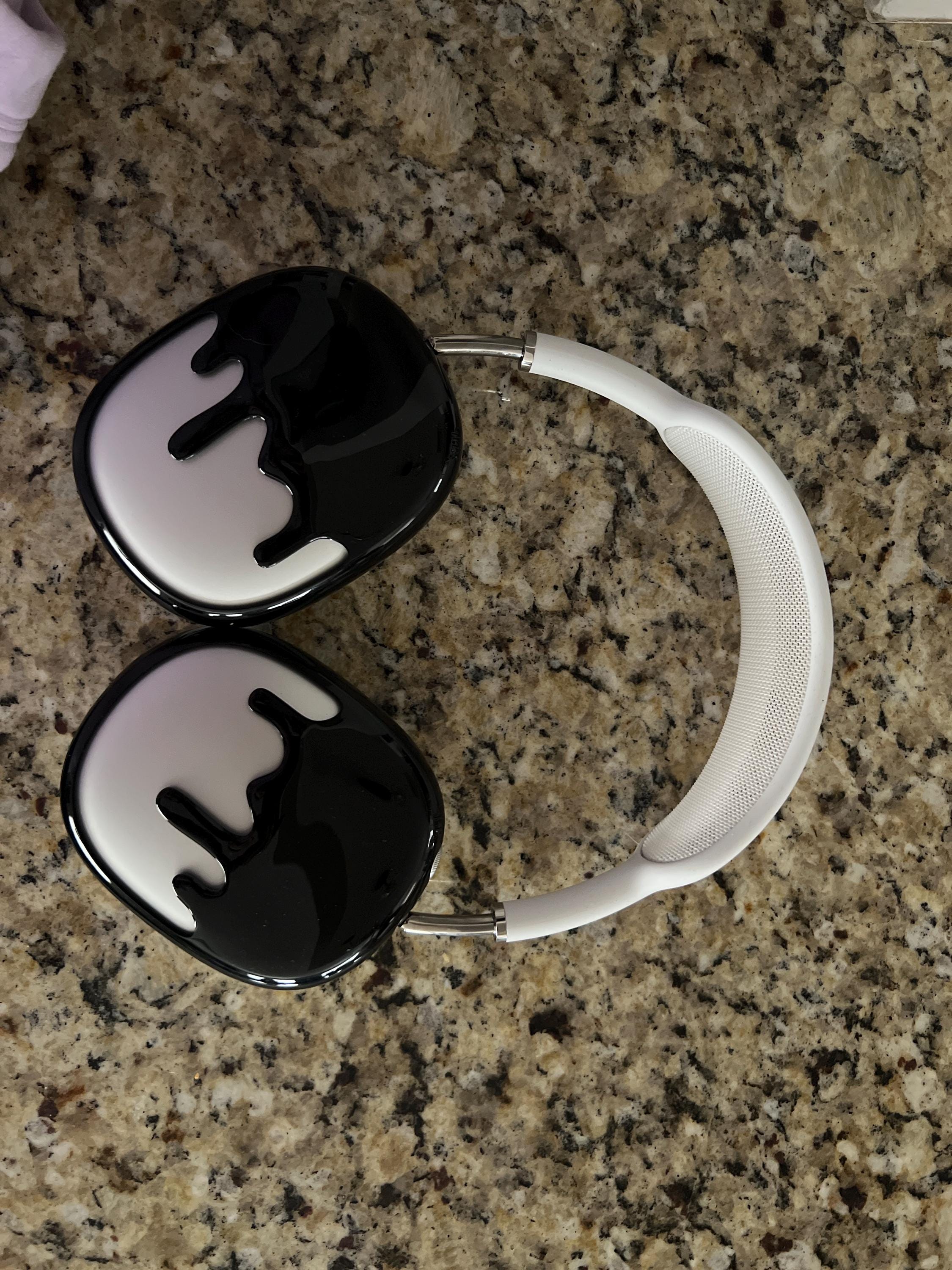 Drip Frames for AirPods Max (Jet Black)