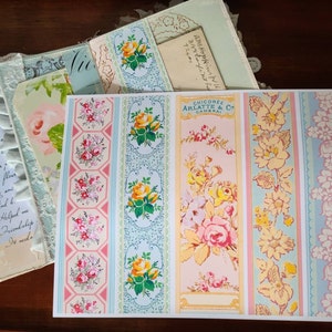 Amity Bloom Floral Wallpaper Borders - Etsy