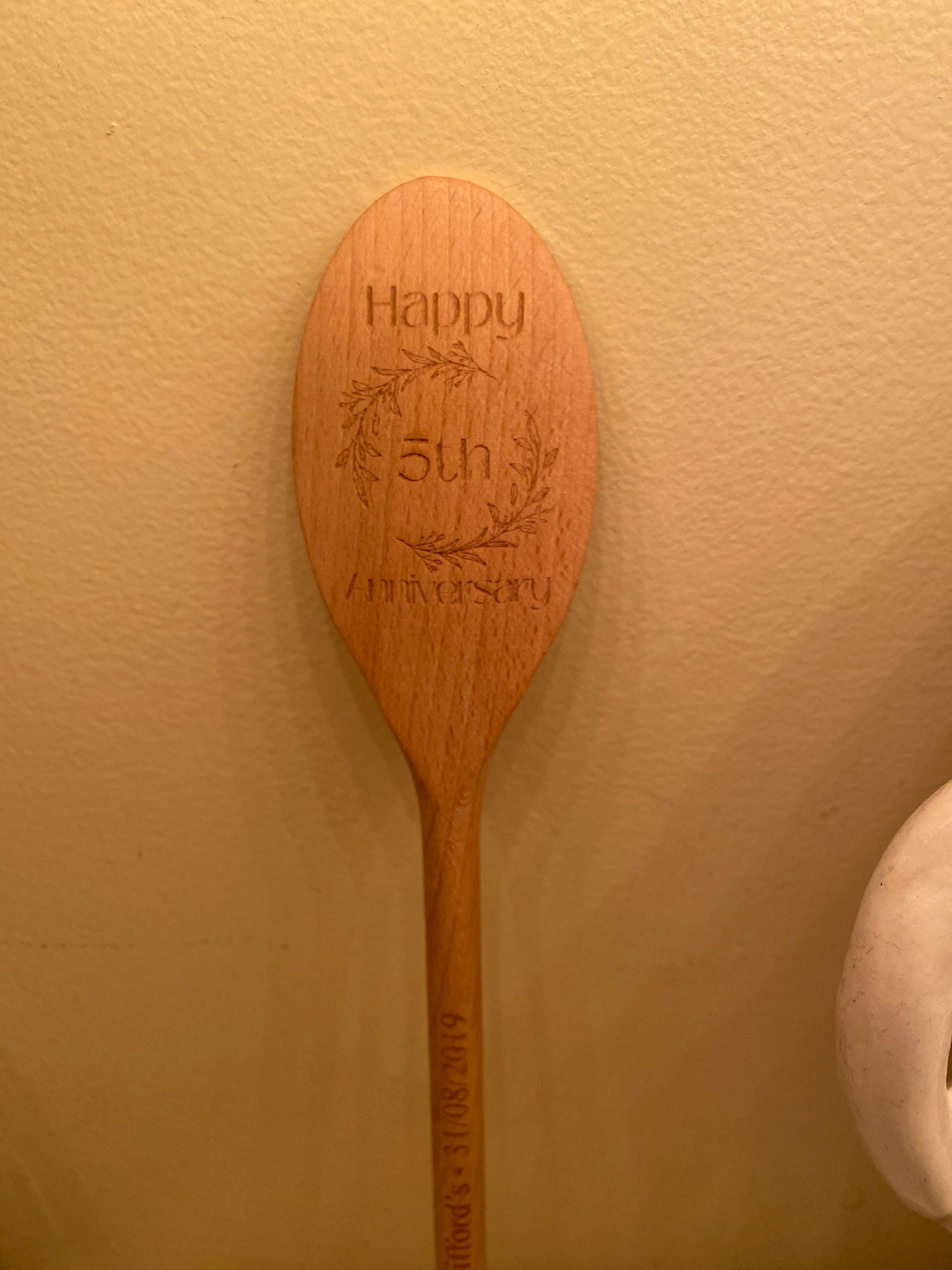 5th Wedding Anniversary, Celebrating 5 Years of Marriage, Wooden Spoon Design, Gift / Present For Him / Her, Happy Couple, Wood Present