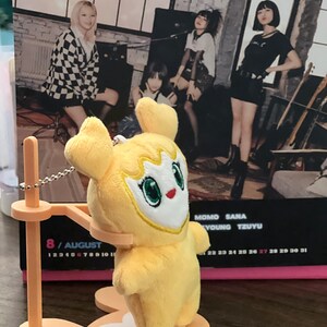 TWICE ラブリードールスタンド - Etsy 日本