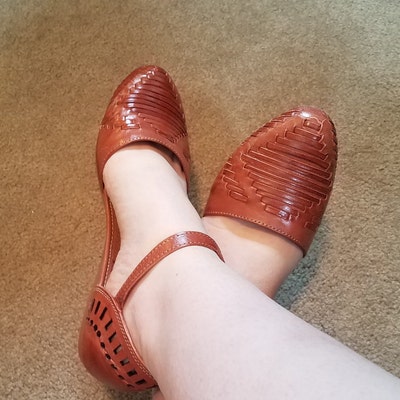 mexican huaraches closed toe