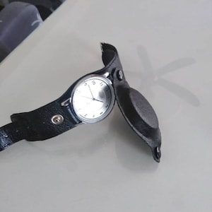 Essyamimie added a photo of their purchase