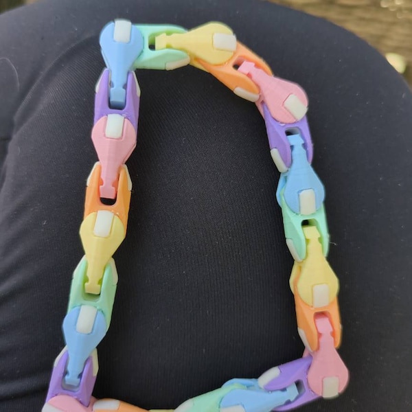 Snake - Clicky Snappy Crunchy Fidget - Etsy