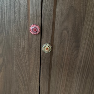 Yeshwanti added a photo of their purchase