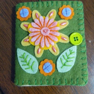 Spring Garden DIY Felt Needle Case Kit Needle Book Kit - Etsy